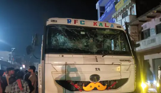 चंदौली में दर्दनाक सड़क हादसा